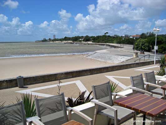 La Rochelle, la plage et la promenade de la Concurrence