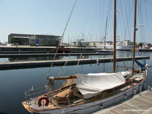 La Rochelle, le port, bassin des Grands Yachts, photo 075_21