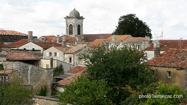 Pons la vieille ville