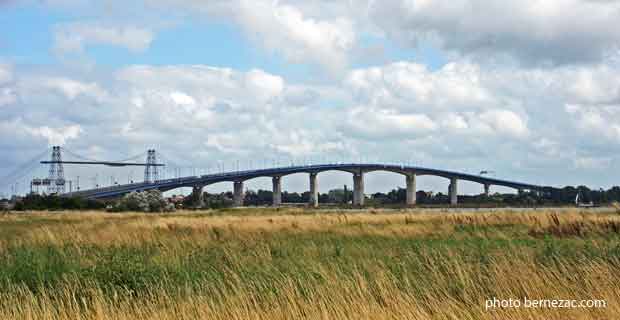 Rochefort, pont sur la Charente et pont transbordeur