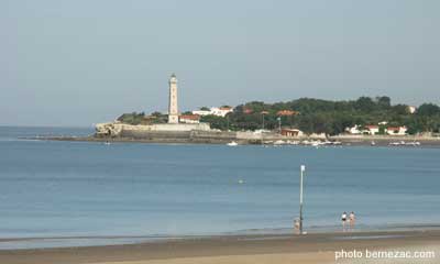 Saint-Georges-de-Didonne, vue sur le phare