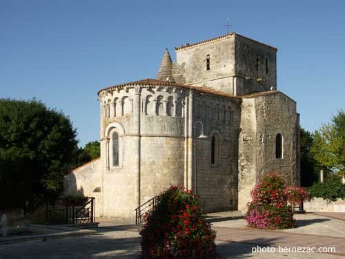 Vaux-sur-Mer, église Saint-Etienne