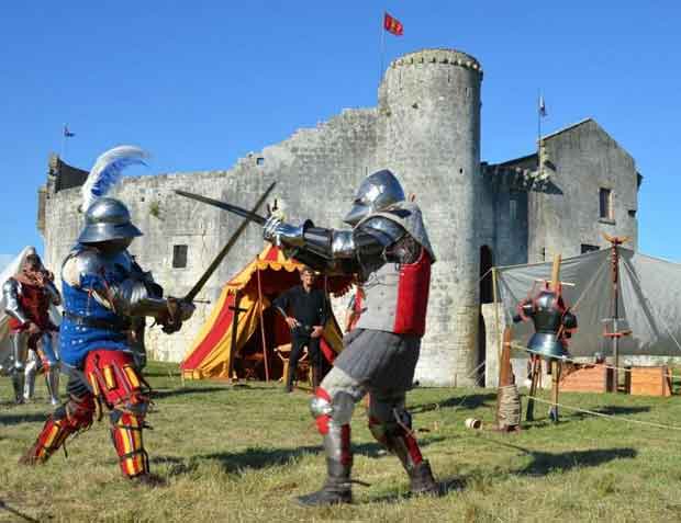 château de saint-jean d'angle, animations