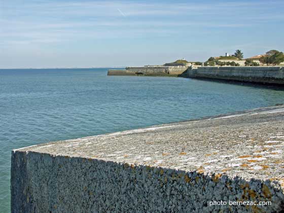 Saint-Martin-de-Ré, promenade sur les remparts