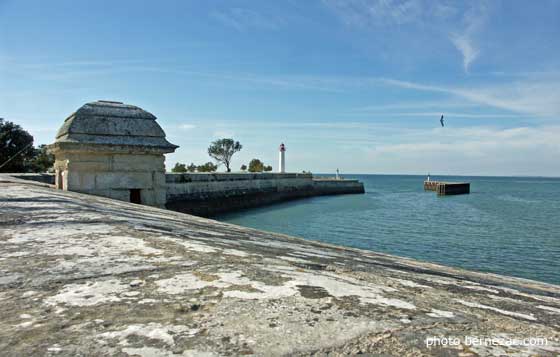 Saint-Martin-de-Ré, remparts