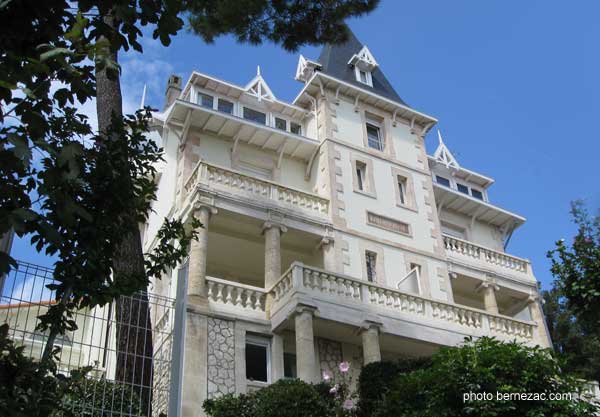 Saint-Palais-sur-Mer, villa Bon Accueil