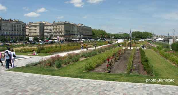 Bordeaux, jardins sur les quais