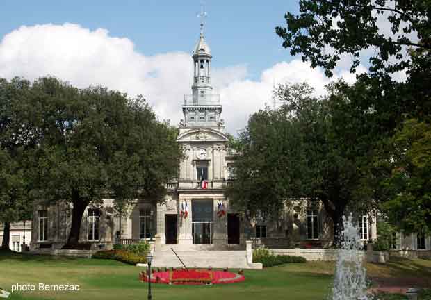 Cognac, l'Hôtel de Ville