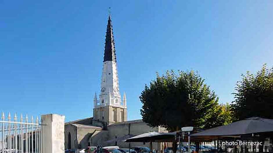 ars-en-ré, place Carnot, pllace de l'église