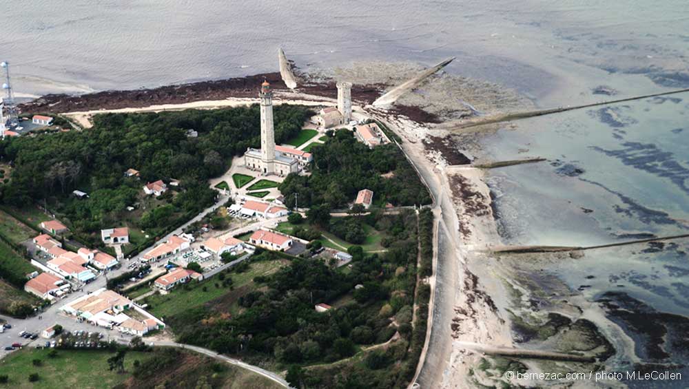 phare des baleines vue aerienne