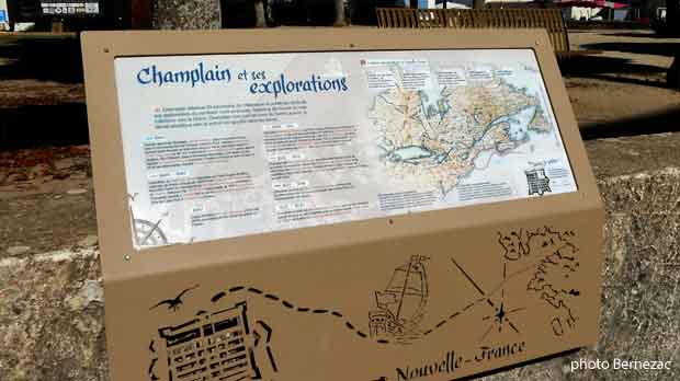 Brouage, panneau explicatif CHAMPLAIN et ses explorations