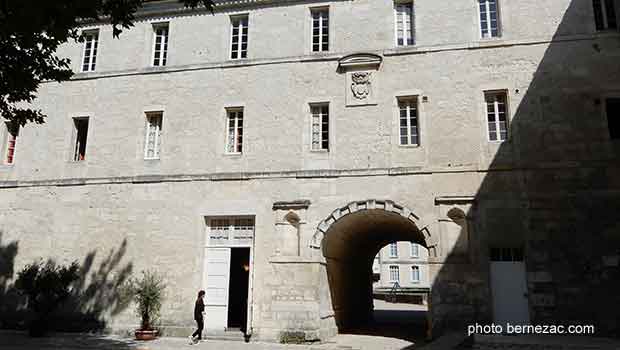 Saintes Abbaye aux Dames