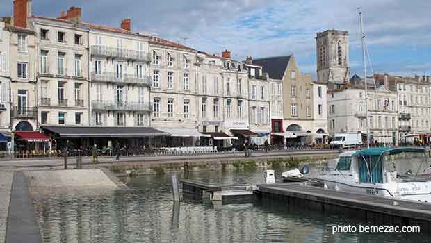 La Rochelle, grande marée au Vieux Port