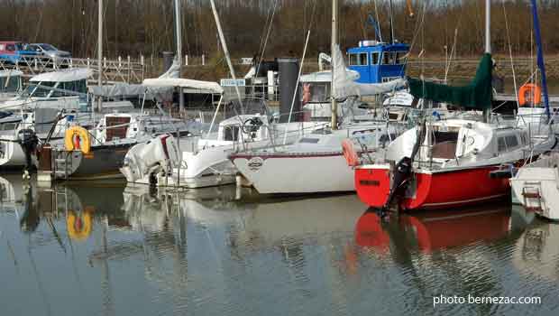 Meschers, port de plaisance