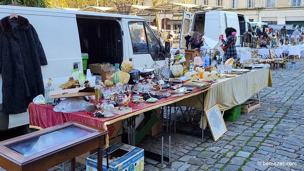 poitiers, brocante de noël 2023