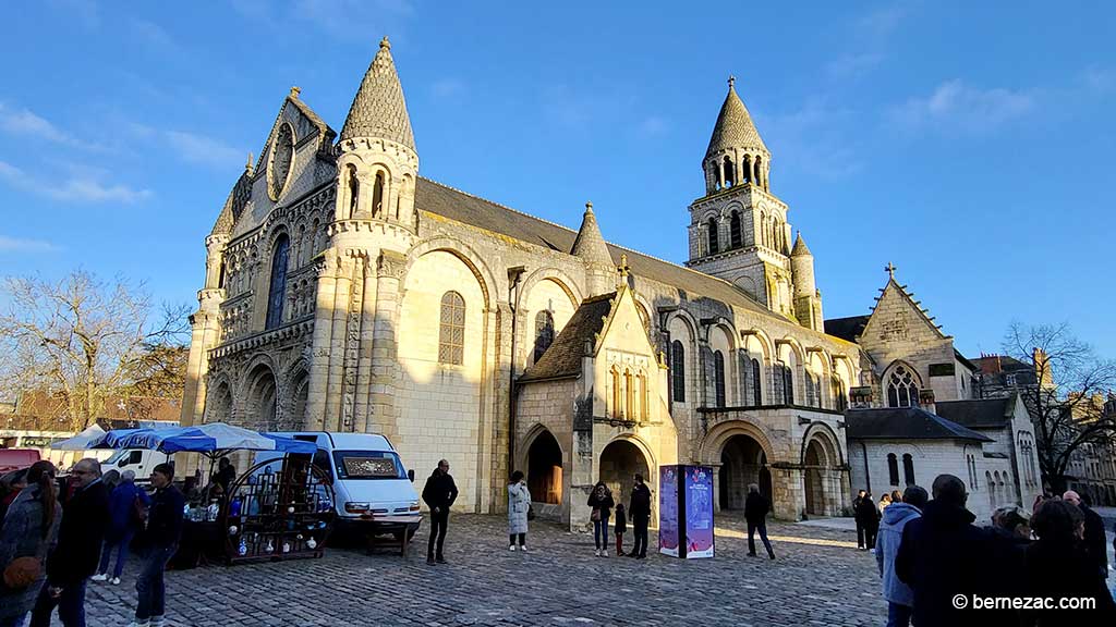 poitiers, brocante de noël 2023