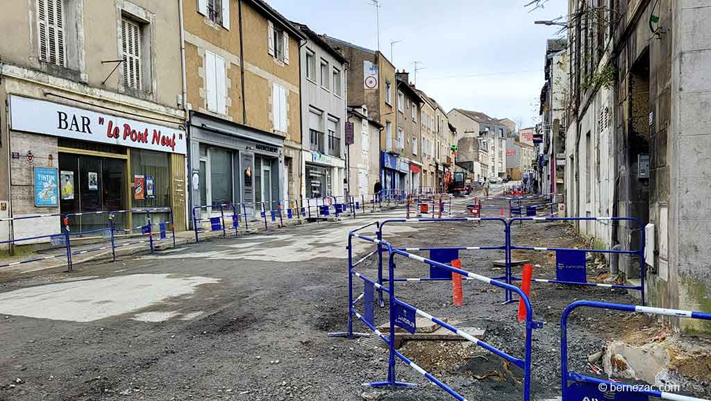 Poitiers, chantier réhabilitation du Pont-Neuf