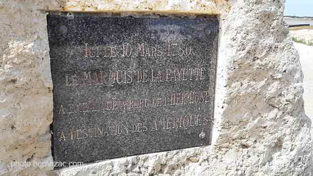 Port-des_Barques stèle Marquis de La Fayette