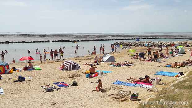 Port-des-Barques, plage sud, retenue des Anses