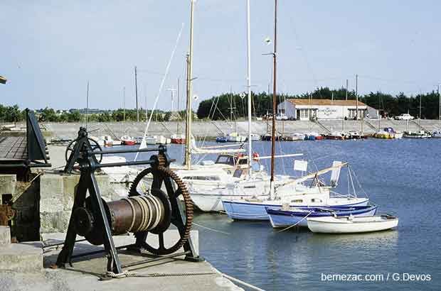 Ars-en-Ré port 1979