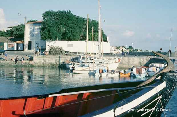 La Flotte en Ré, port en 1978