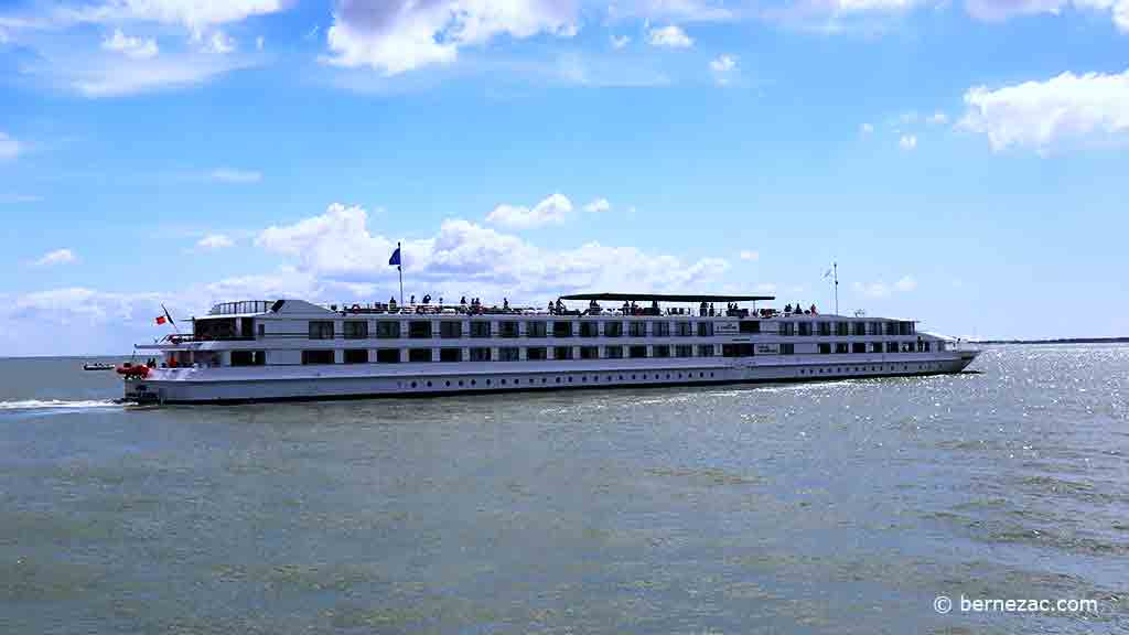 escale CroisiEurope à Royan