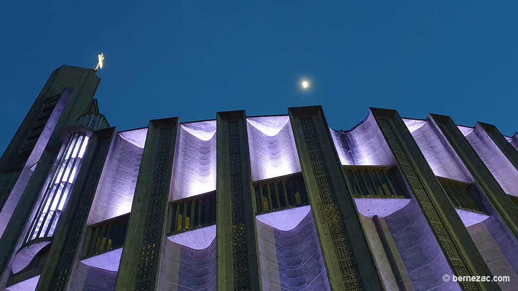 Royan église Notre-Dame illuminée