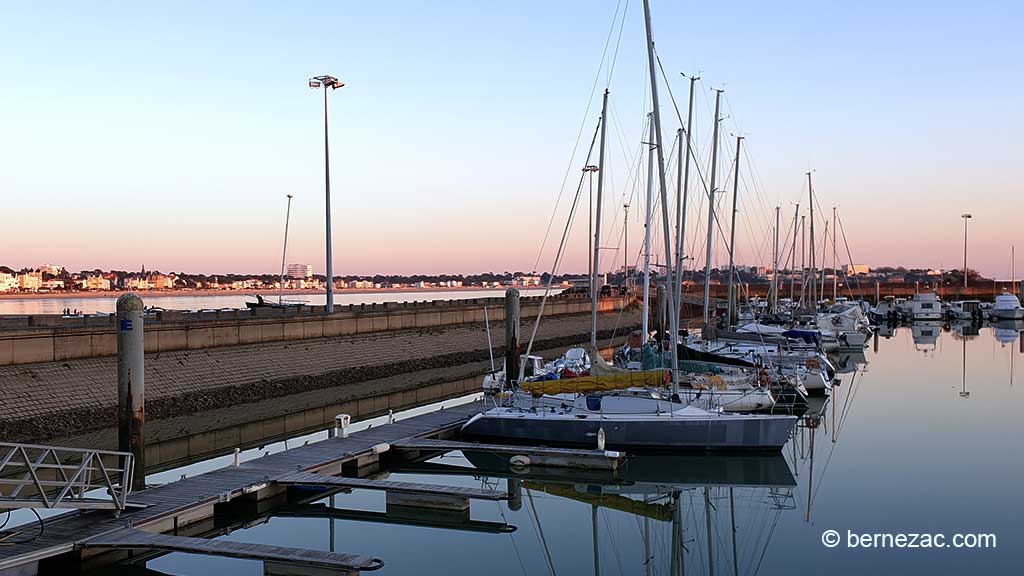 Royan, soir de février sur le port