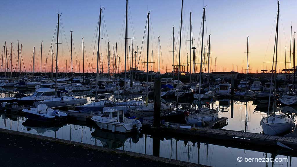 Royan, soir de février sur le port