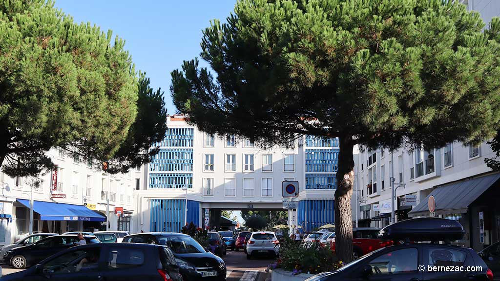 Royan côté ville, les U du Front de Mer