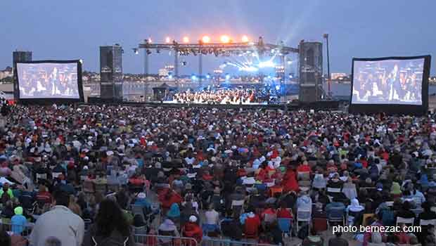 Royan, le Violon sur le Sable