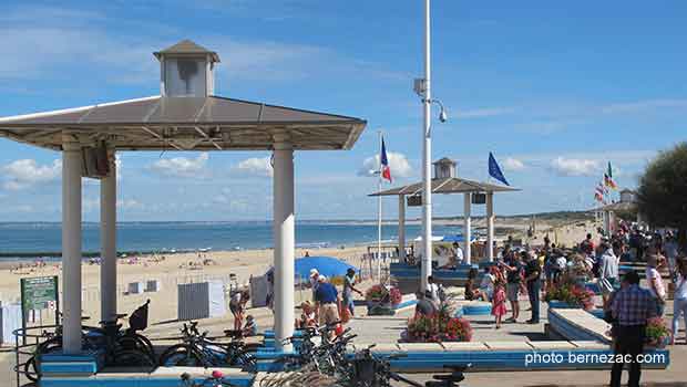 Soulac-sur-Mer, promenade de la plage 