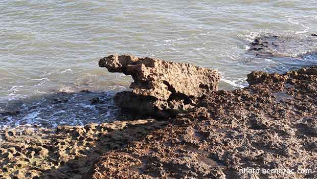 rocher corniche de Nauzan