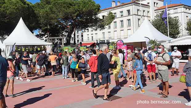 village tour de france Royan etape 10