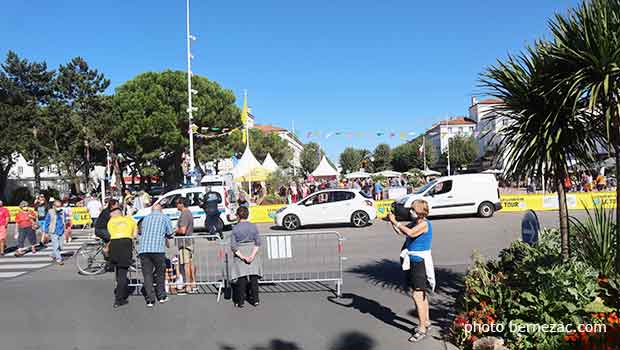 village tour de france Royan etape 10