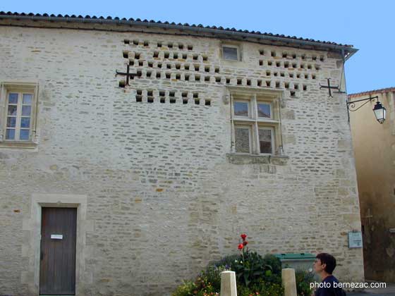 Coulon, la Maison de la Coutume