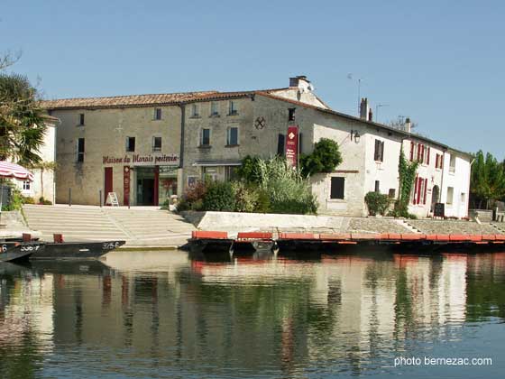 Coulon, la maison du marais poitevin