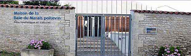 La maison de la baie du marais poitevin à Esnandes