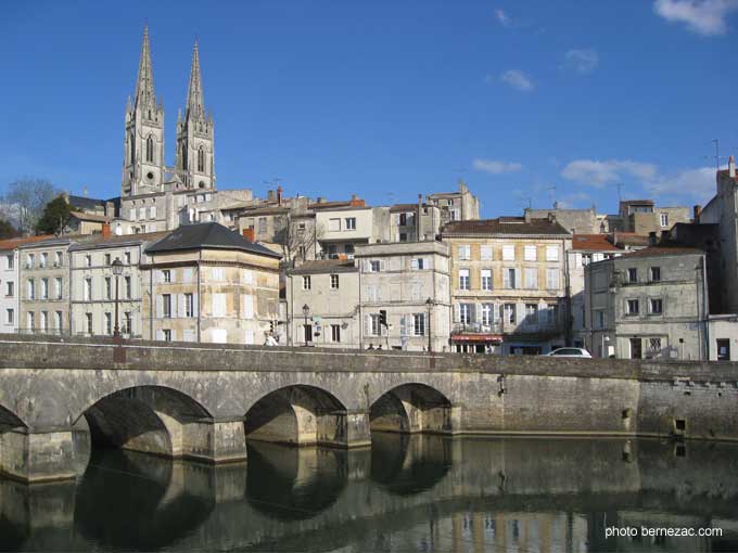 Niort, les vieux ponts