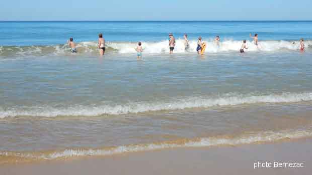 La plage de La Coubre, l'heure du bain