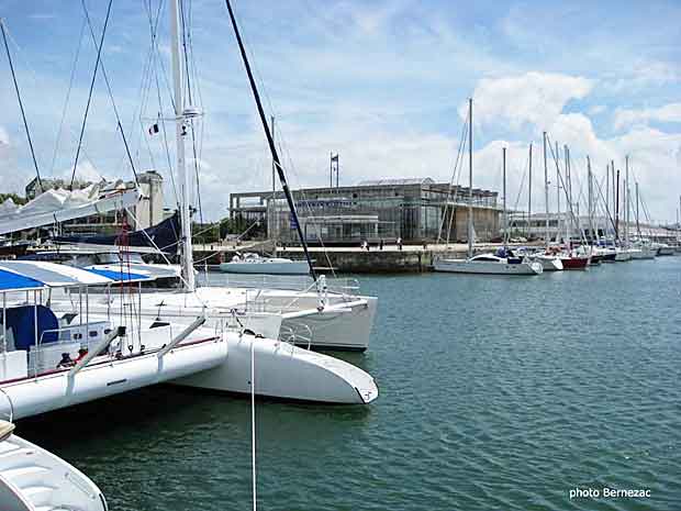 La Rochelle, le bassin des grands yachts