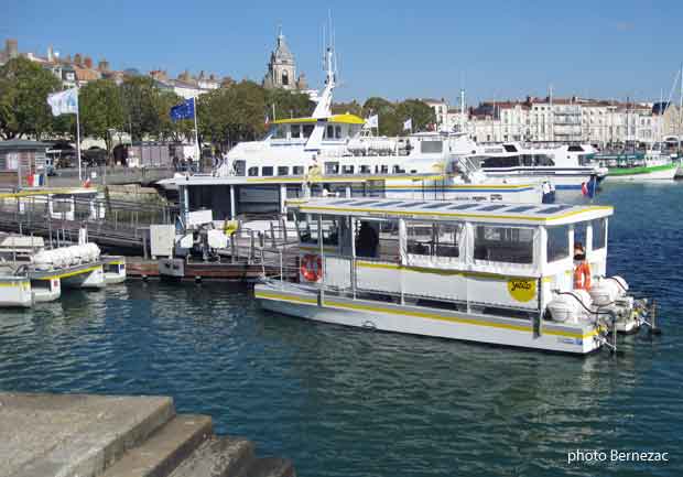 La Rochelle, embarcadère du Passeut et du Bus de Mer