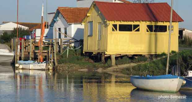 Mornac-sur-Seudre, les cabanes du port