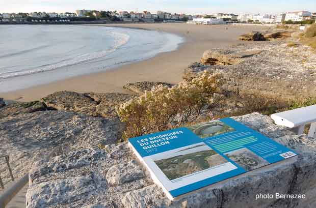 royan pontaillac, panneau baignoires du Docteur Guillon 