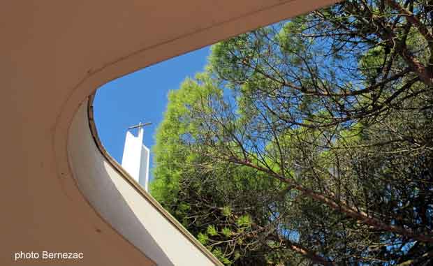 Royan, le Temple, ouverture vers le ciel