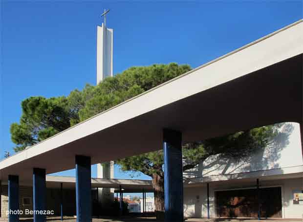 Royan, le Temple, extérieur