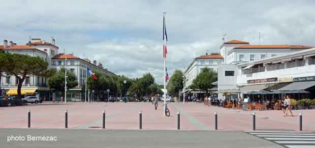 Royan, place De Gaulle - 2016