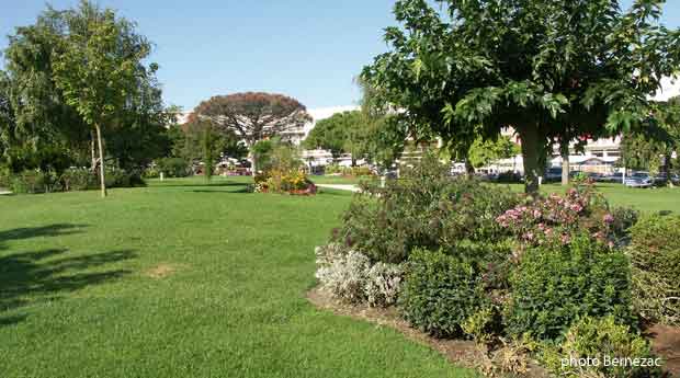 Jardins du front de mer à Royan