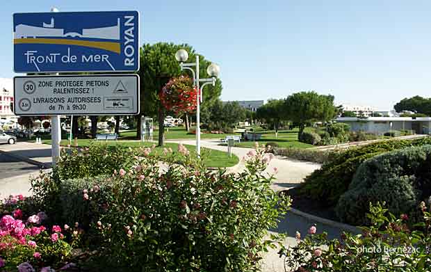 Royan, entrée jardins du Front de Mer