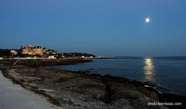 saint-palais-sur-mer, clair de lune, falaise de la Grande Côte